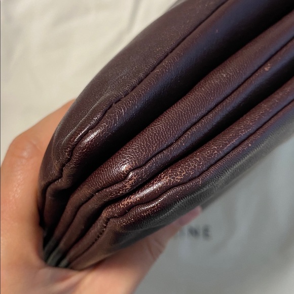 Authentic burgundy oversized trio bag preowned - Picture 9 of 15